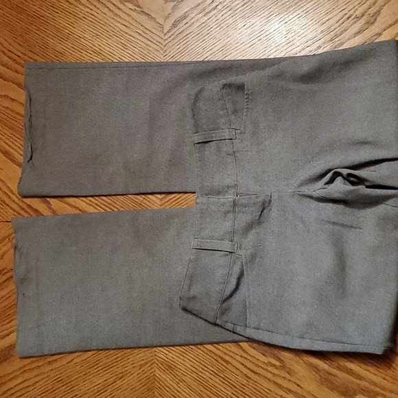 Lightweight dress pants - Picture 2 of 4